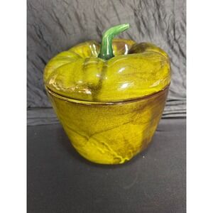Vintage Holiday Designs Green Bell Pepper Ceramic Cookie Jar Canister H4047 USA